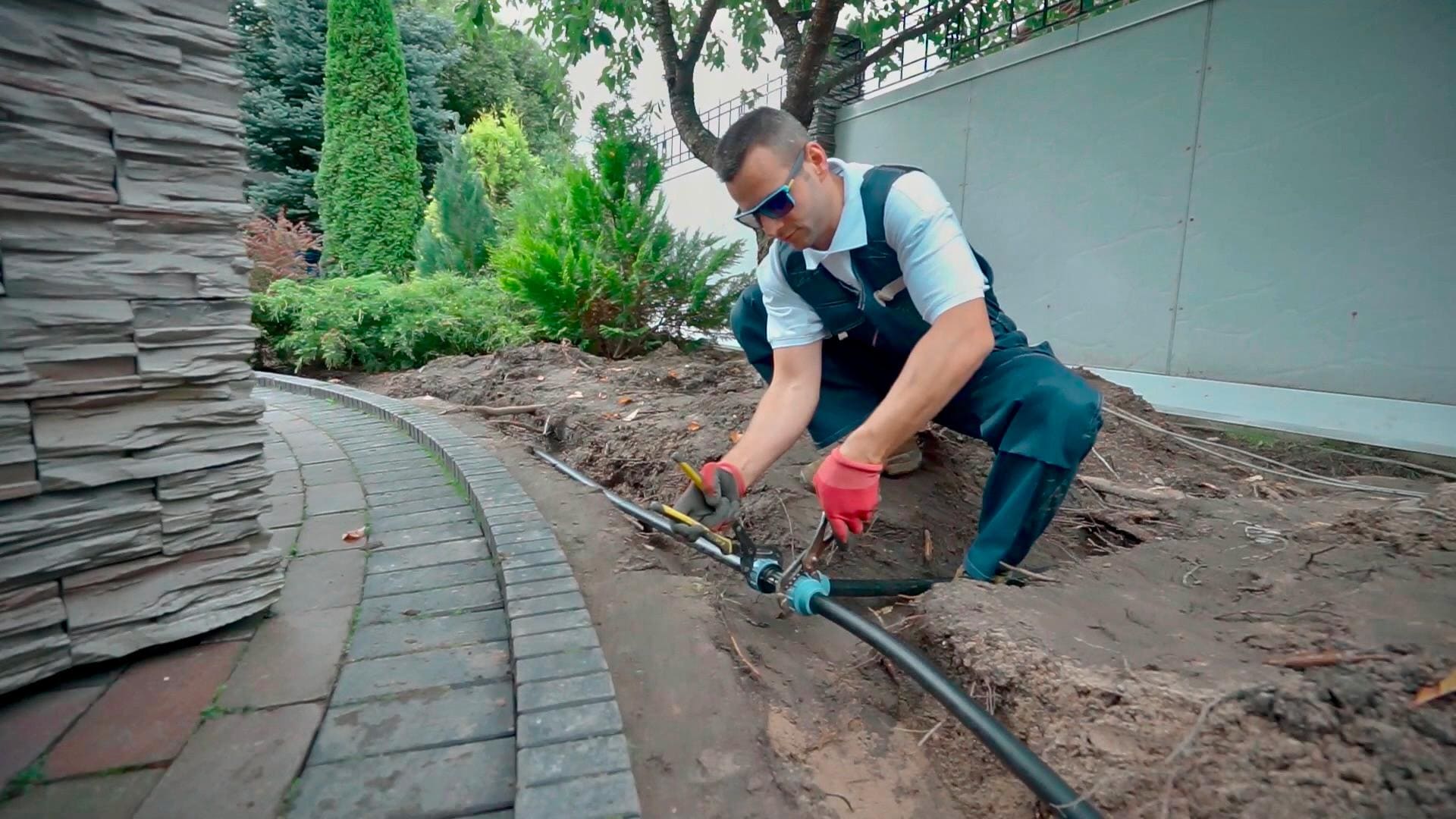 Ecoverdesess: Irrigation System Maintenance & Repair Experts